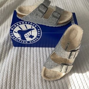 Birkenstock Arizona Rivet women’s size 8